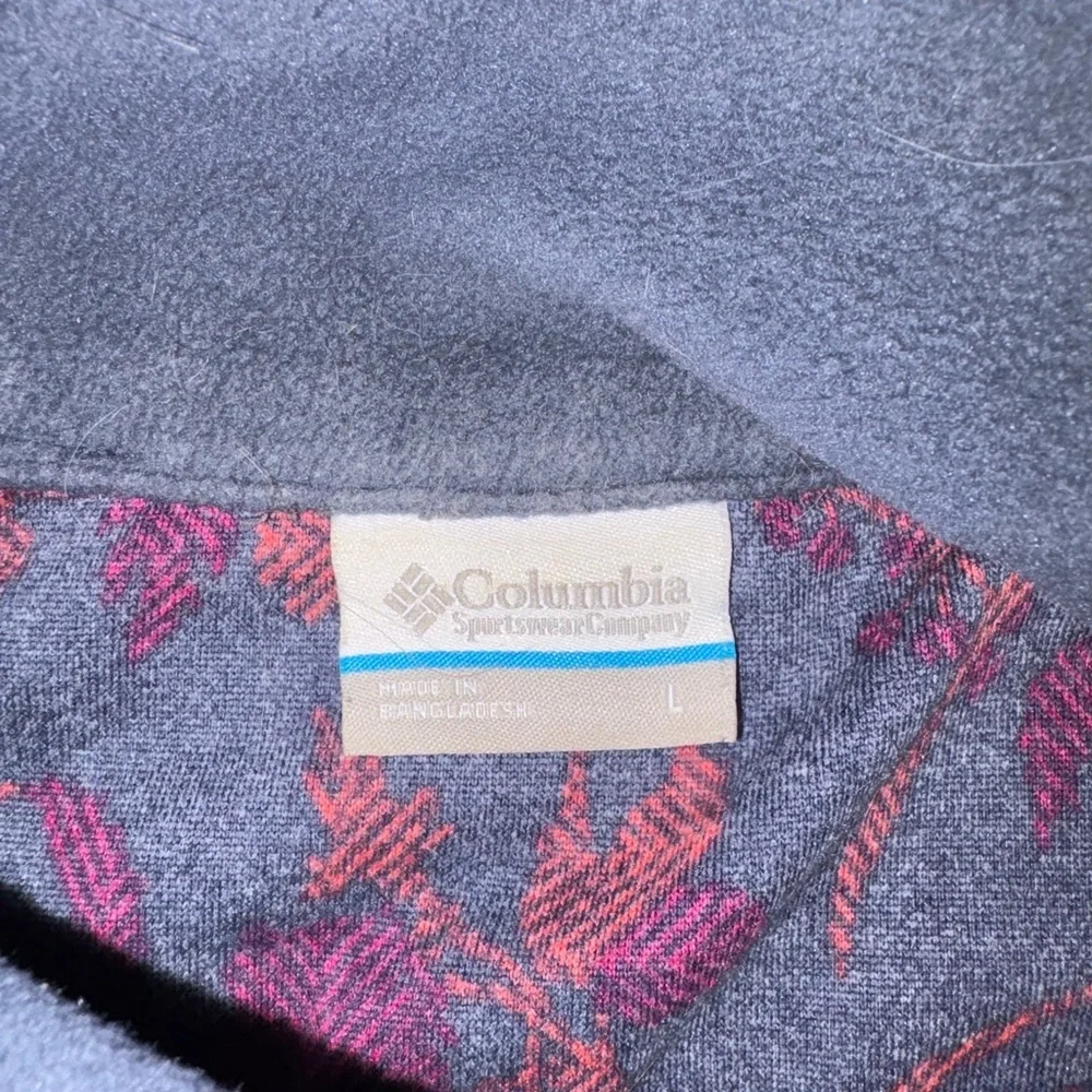 Columbia Women's Sweater - Navy and Burgundy - Picture 2 of 2